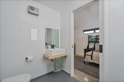 Photo of property in 31 Longreach Drive, Cooks Beach, Whitianga, 3591