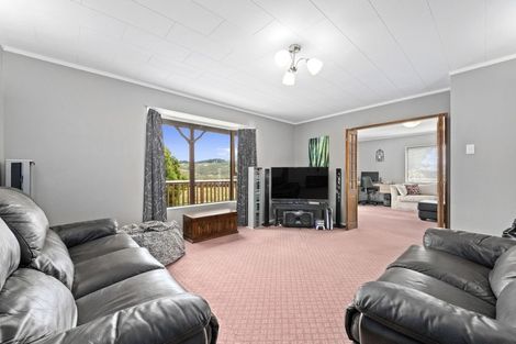 Photo of property in 15 Ashton Warner Way, Whitemans Valley, Upper Hutt, 5371