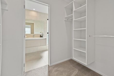 Photo of property in 60 Matairangi Avenue, Totara Heights, Auckland, 2105