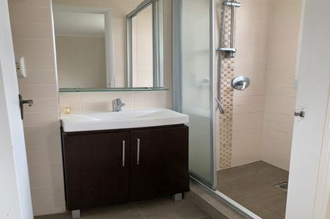 Photo of property in 3/26a Penning Road, Castor Bay, Auckland, 0620