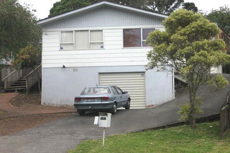 Photo of property in 1/19 Sapphire Place, Bayview, Auckland, 0629
