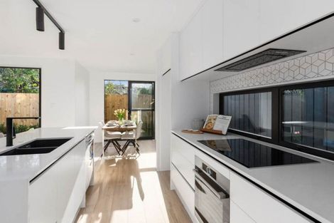 Photo of property in 9 Silverhill Lane, Silverdale, 0932