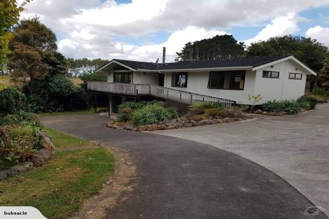 Photo of property in 39 Codlin Road, Waiuku, 2683