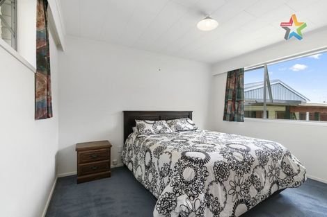 Photo of property in 23 Denver Grove, Totara Park, Upper Hutt, 5018