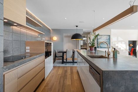 Photo of property in 6 Gazelle Lane, Redcliffs, Christchurch, 8081