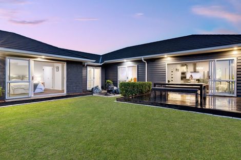 Photo of property in 36 Selliera Place, Papamoa Beach, Papamoa, 3118