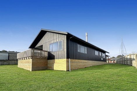 Photo of property in 30 John Norrie Place, Motuoapa, Turangi, 3382