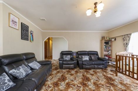 Photo of property in 5 Lambert Street, Marton, 4710