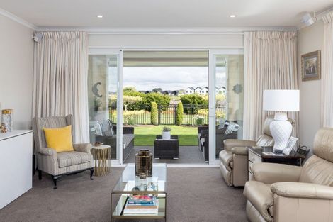 Photo of property in 51 The Esplanade, Pegasus, 7612