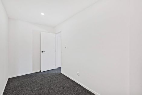 Photo of property in 4/13 Fairdale Place, Birkdale, Auckland, 0626