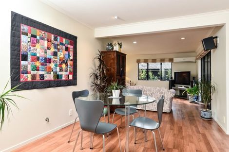 Photo of property in 75 Harrowfield Drive, Harrowfield, Hamilton, 3210