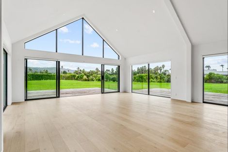 Photo of property in 261 Point Wells Road, Point Wells, 0986