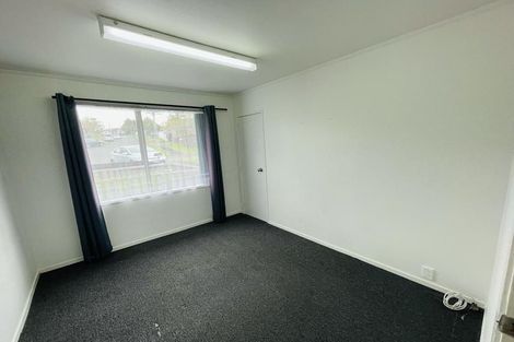 Photo of property in 17 Montego Place, Weymouth, Auckland, 2103