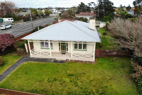 Photo of property in 15 Cuba Street, Marton, 4710