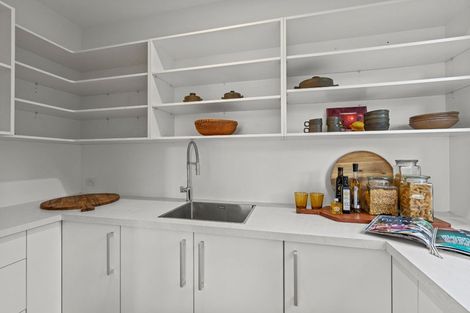 Photo of property in 62 Straven Road, Fendalton, Christchurch, 8014