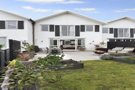 Photo of property in 24 Tanners Road, Mangere Bridge, Auckland, 2022