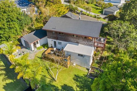 Photo of property in 73a Island Bay Road, Beach Haven, Auckland, 0626