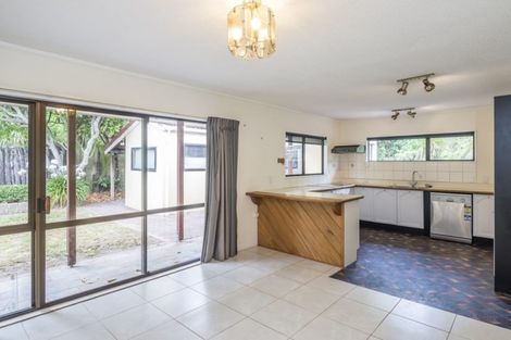 Photo of property in 32 Matai Road, Raumati South, Paraparaumu, 5032