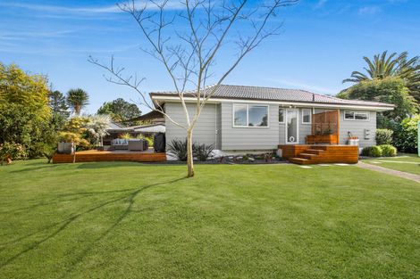 Photo of property in 14 Pinehurst Place, Wattle Downs, Auckland, 2103