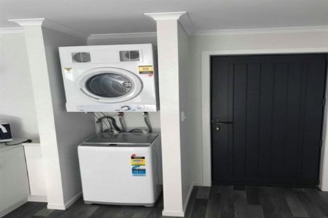 Photo of property in 2/85 Cameron Road, Hamilton East, Hamilton, 3216