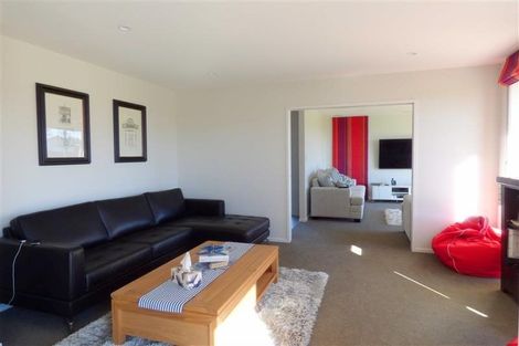 Photo of property in 70 Dillon Drive, Bell Block, New Plymouth, 4312