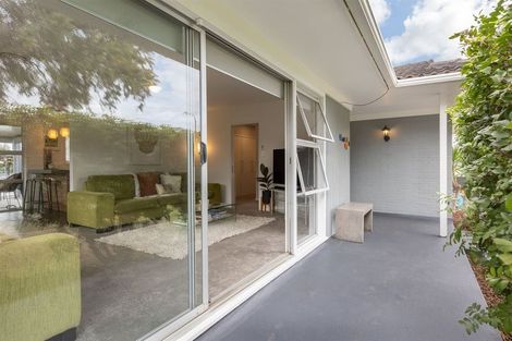 Photo of property in 9 Roysfield Lane, Sunnyhills, Auckland, 2010