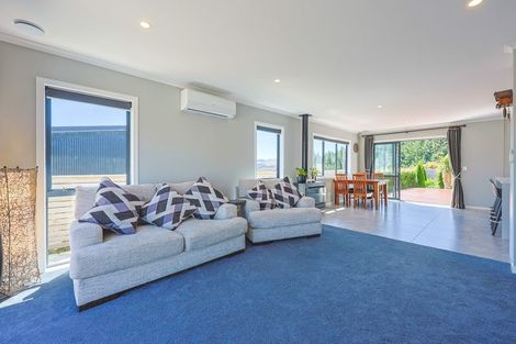 Photo of property in 9 Weatherdeck Close, Whitby, Porirua, 5024