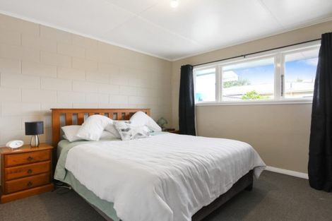 Photo of property in 2/40 Stuart Street, Blenheim, 7201