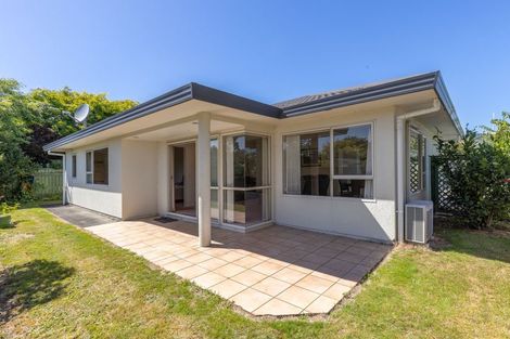 Photo of property in 73a Ngaio Road, Waikanae, 5036
