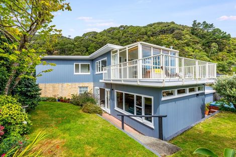 Photo of property in 304 Muritai Road, Eastbourne, Lower Hutt, 5013