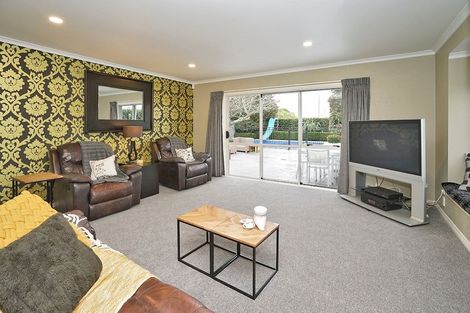 Photo of property in 15 Callum Brae Drive, Rototuna, Hamilton, 3210