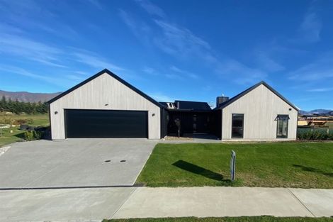 Photo of property in 43 Northburn Road, Wanaka, 9305
