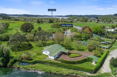 Photo of property in 46 Takinga Street, Mourea, Rotorua, 3074