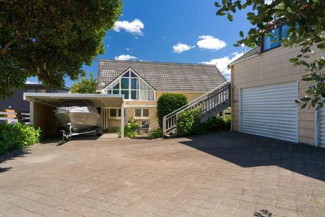 Photo of property in 94 Town Point Road, Maketu, Te Puke, 3189