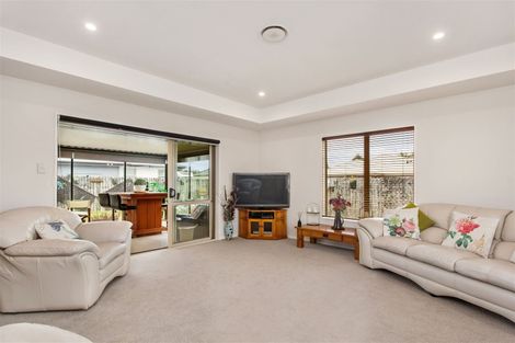 Photo of property in 17 Sweet Waters Place, Woolston, Christchurch, 8023