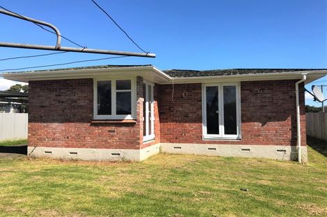Photo of property in 11 Kohinoor Avenue, Mangere, Auckland, 2022