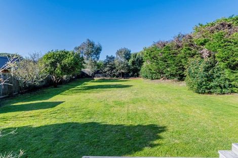 Photo of property in 35 Rauparaha Street, Waikanae Beach, Waikanae, 5036