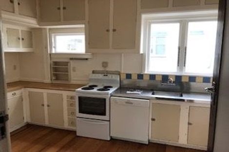 Photo of property in 14 Sanders Avenue, Marewa, Napier, 4110