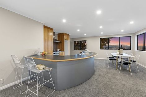 Photo of property in 4190a Great North Road, Glendene, Auckland, 0602