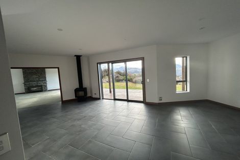 Photo of property in 19 Matheson Crescent, Albert Town, Wanaka, 9305