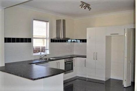 Photo of property in 33 Leighton Avenue, Waiwhetu, Lower Hutt, 5010