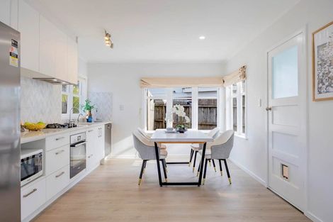 Photo of property in 23 Korotaha Terrace, Rothesay Bay, Auckland, 0630