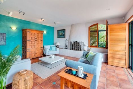 Photo of property in 14 Oceana Heights, Tairua, 3508