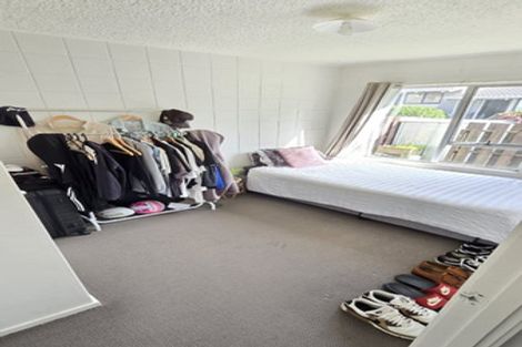 Photo of property in 4/46 School Road, Morningside, Auckland, 1021