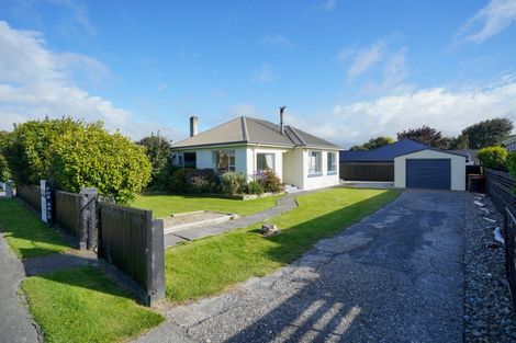 Photo of property in 208 Chelmsford Street, Waverley, Invercargill, 9810