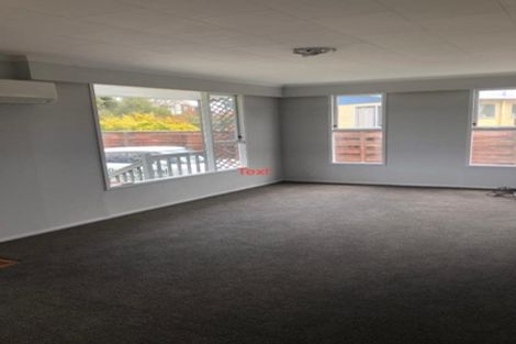 Photo of property in 24 Marere Avenue, Paraparaumu, 5032