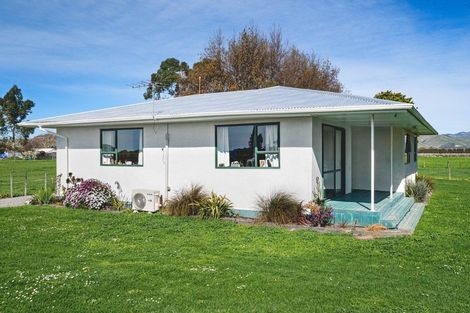 Photo of property in 2 Swamp Road, Dillons Point, Blenheim, 7273