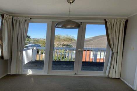 Photo of property in 6 Dudding Avenue, Northcote, Auckland, 0627