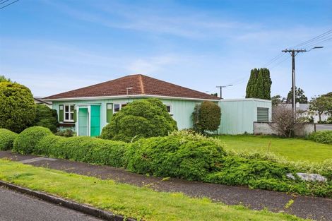 Photo of property in 10 Tukapa Street, Westown, New Plymouth, 4310