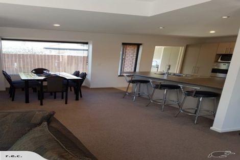 Photo of property in 11 Ruahine Place, Parklands, Christchurch, 8083
